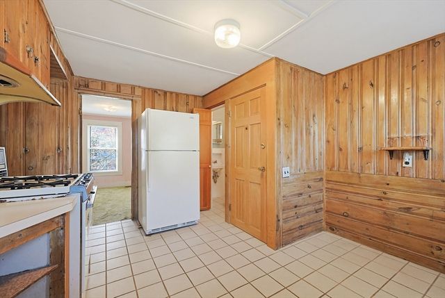 511 Ash St, Brockton, MA 02301