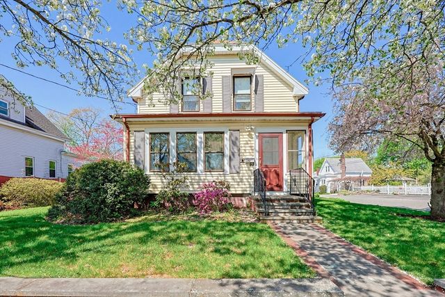 511 Ash St, Brockton, MA 02301