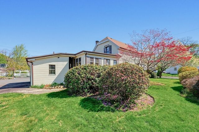 511 Ash St, Brockton, MA 02301