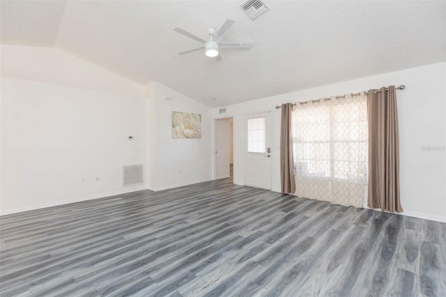 14567 PENNY LANE, Dade City, FL 33525