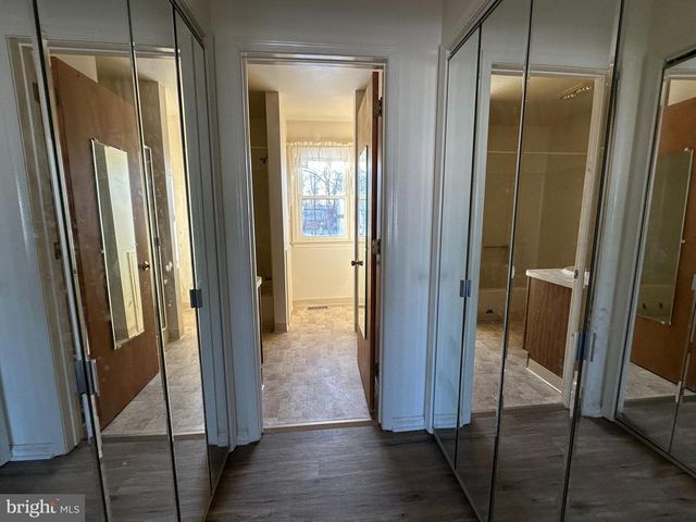 25 GREEN MEADOW CT, Newark, DE 19711