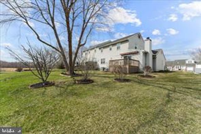 25 GREEN MEADOW CT, Newark, DE 19711