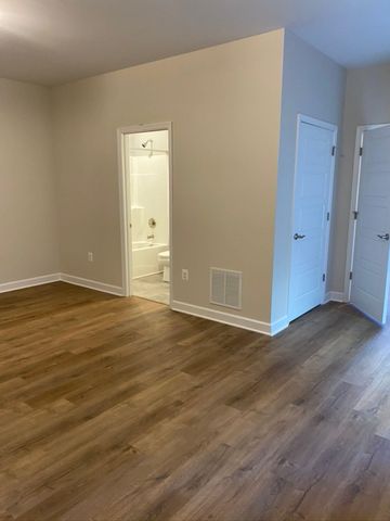 1441 DERBY DR, Rockingham, VA 22801