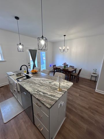 1441 DERBY DR, Rockingham, VA 22801