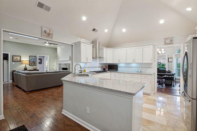 2708 Monarch Drive, Arlington, TX 76006