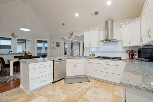2708 Monarch Drive, Arlington, TX 76006