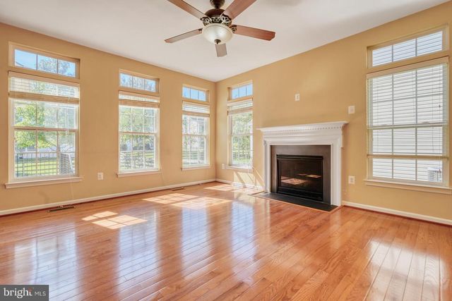 42245 SWEET CT, Chantilly, VA 20152
