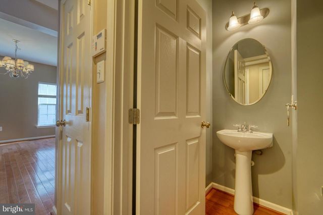 42245 SWEET CT, Chantilly, VA 20152