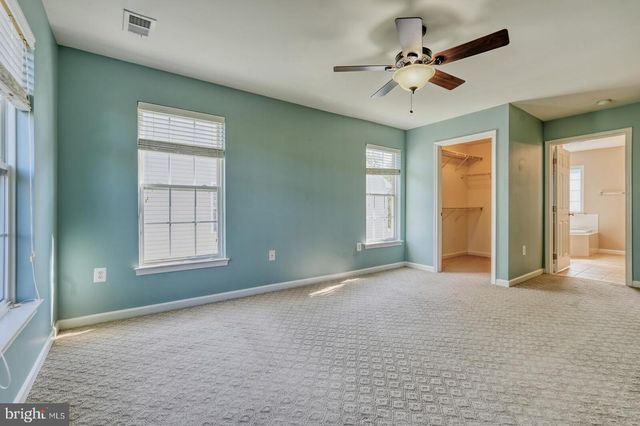 42245 SWEET CT, Chantilly, VA 20152