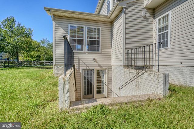 42245 SWEET CT, Chantilly, VA 20152