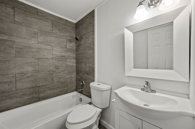 2029 Greenwood Road, Carrollton, TX 75006