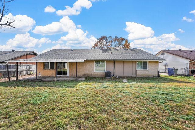 2029 Greenwood Road, Carrollton, TX 75006