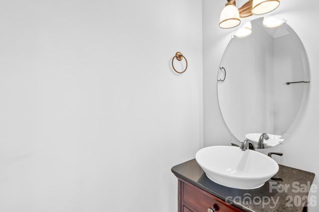 605 Village Main Circle, Davidson, NC 28036