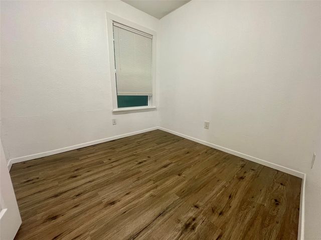 1733 Greenfield Avenue, Fort Worth, TX 76102