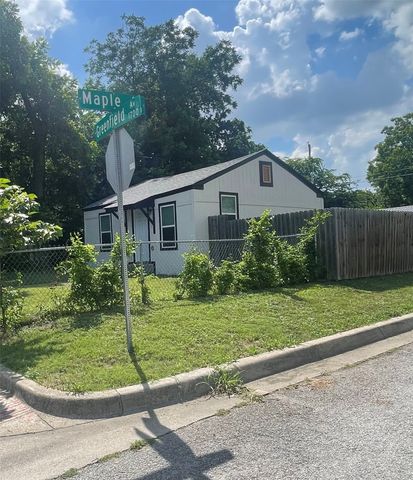 1733 Greenfield Avenue, Fort Worth, TX 76102