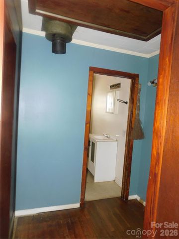 121 Taylor Street, York, SC 29745
