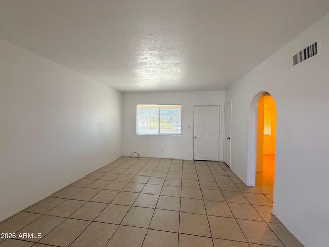 522 E 9th Avenue Apt 3, Apache Junction, AZ 85119