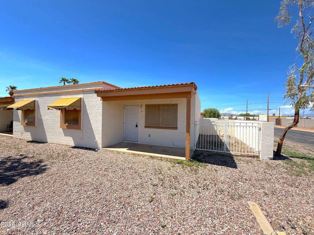 522 E 9th Avenue Apt 3, Apache Junction, AZ 85119