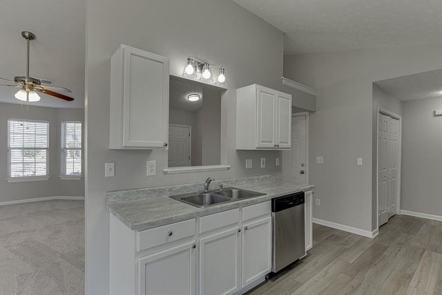 2513 Barndale Drive, Lawrenceville, GA 30044