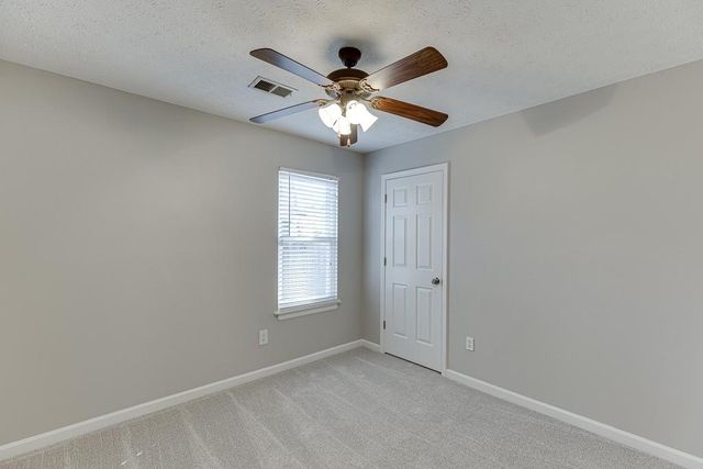 2513 Barndale Drive, Lawrenceville, GA 30044