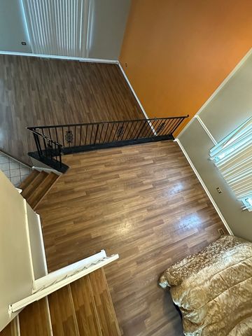 16627 Carse Avenue, Harvey, IL 60426