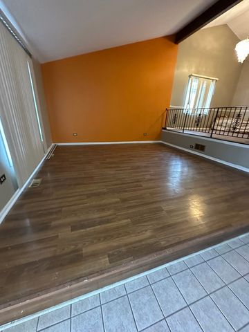 16627 Carse Avenue, Harvey, IL 60426