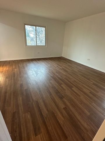 16627 Carse Avenue, Harvey, IL 60426