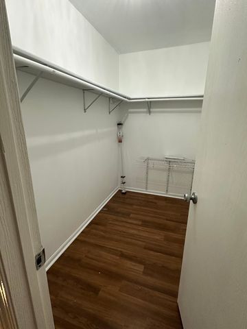 16627 Carse Avenue, Harvey, IL 60426