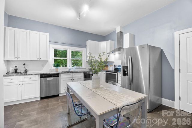 1108 Pegram Street, Charlotte, NC 28205