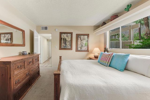 290 S San Jacinto Drive 9, Palm Springs, CA 92262