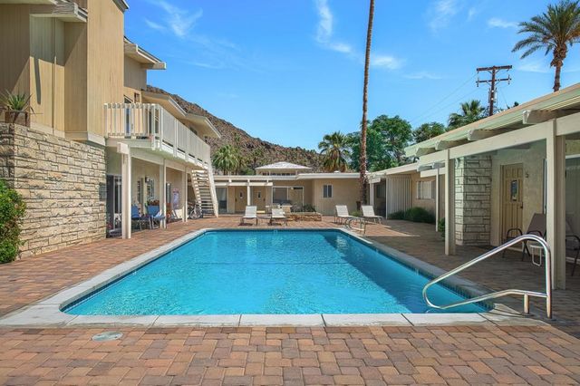 290 S San Jacinto Drive 9, Palm Springs, CA 92262