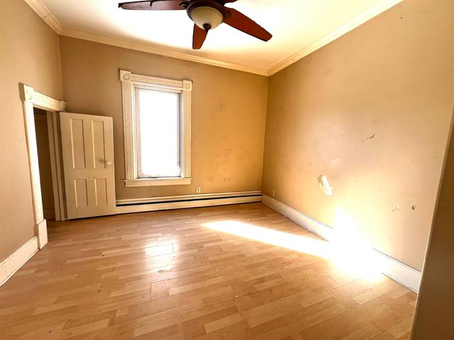 125 Robbins Street, Rutland City, VT 05701