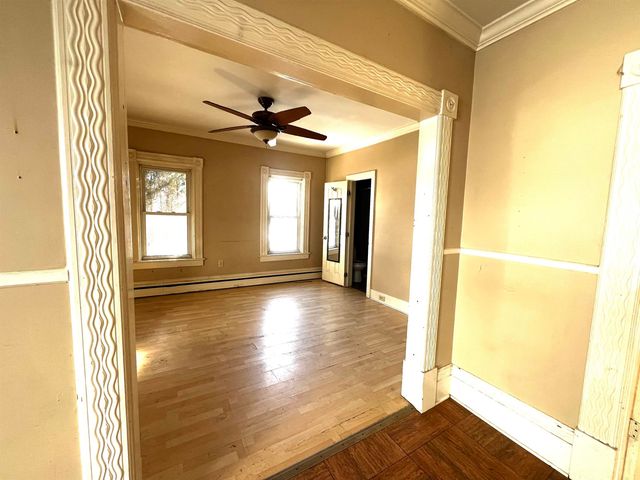 125 Robbins Street, Rutland City, VT 05701