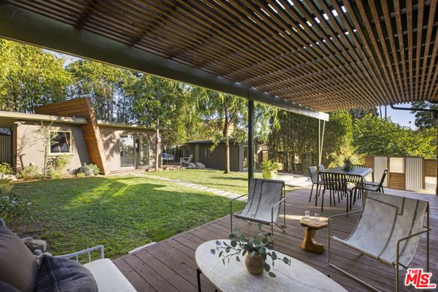 1632 Maltman Avenue, Los Angeles, CA 90026