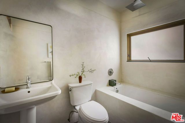 1632 Maltman Avenue, Los Angeles, CA 90026
