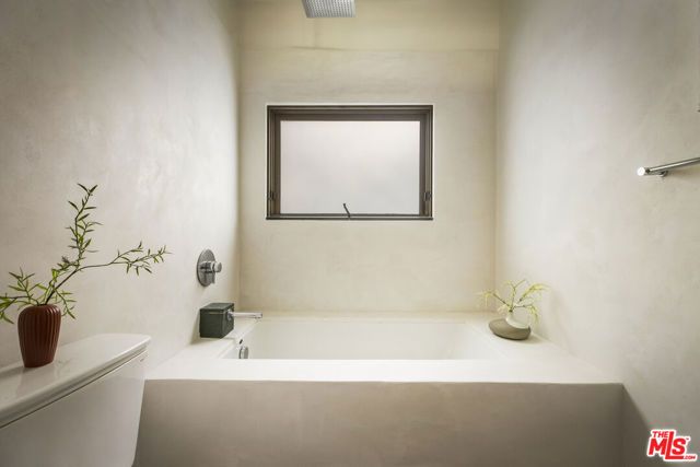 1632 Maltman Avenue, Los Angeles, CA 90026