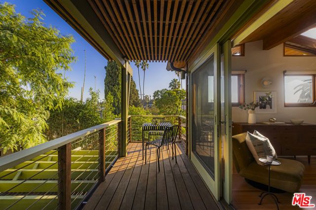 1632 Maltman Avenue, Los Angeles, CA 90026