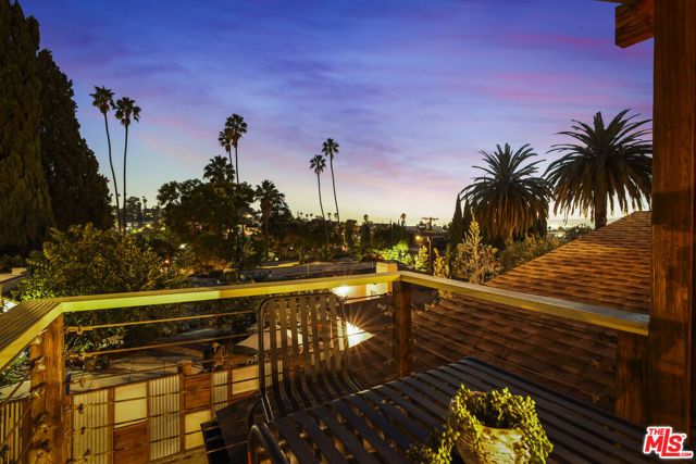 1632 Maltman Avenue, Los Angeles, CA 90026