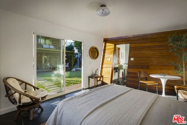 1632 Maltman Avenue, Los Angeles, CA 90026