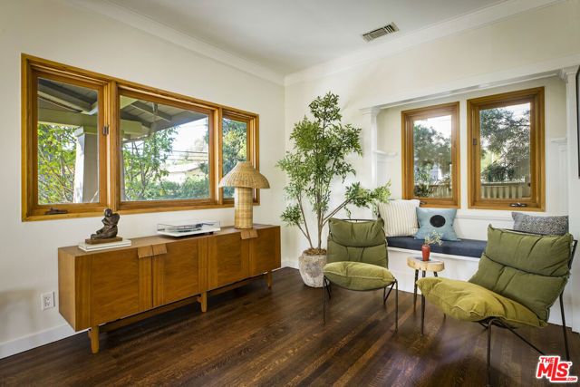 1632 Maltman Avenue, Los Angeles, CA 90026