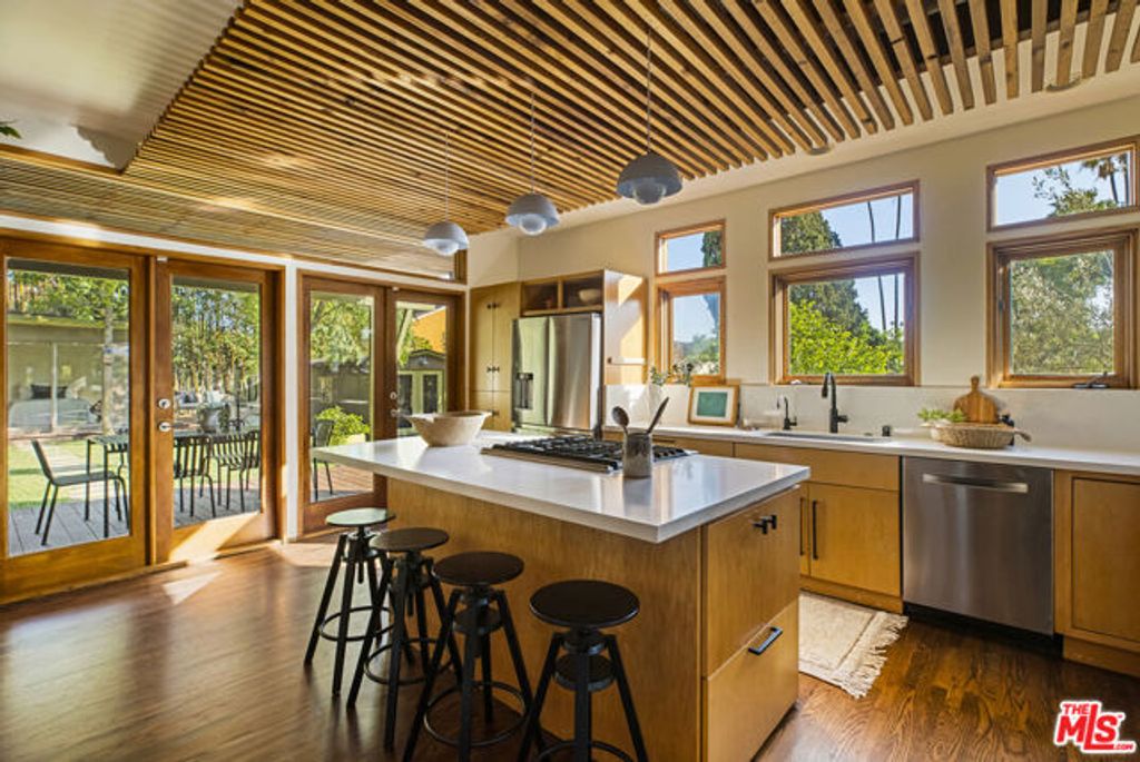 1632 Maltman Avenue, Los Angeles, CA 90026