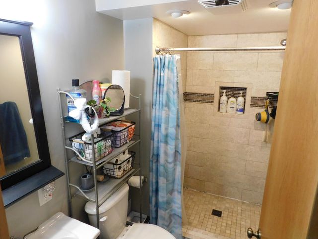 6691 13th St Circle N, Oakdale, MN 55128