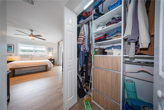 10880 SW 120th St, Miami, FL 33176