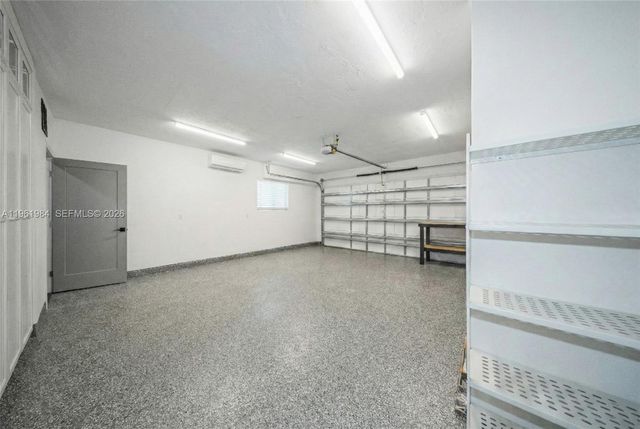 10880 SW 120th St, Miami, FL 33176