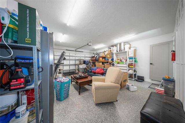 10880 SW 120th St, Miami, FL 33176