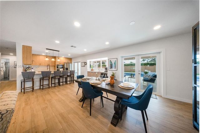 10880 SW 120th St, Miami, FL 33176