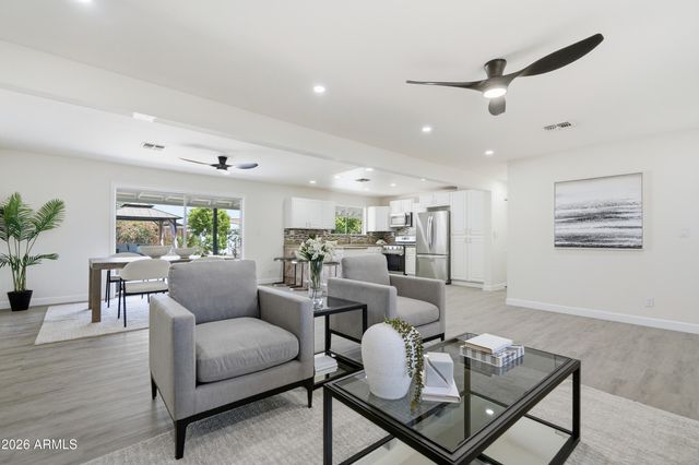 18231 N 41st Street, Phoenix, AZ 85032