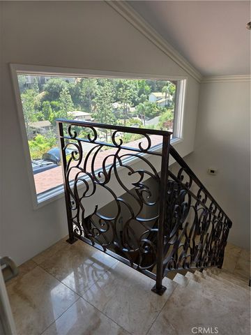 1340 Hillside, Glendale, CA 91208