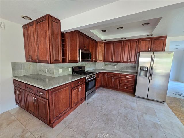 1340 Hillside, Glendale, CA 91208