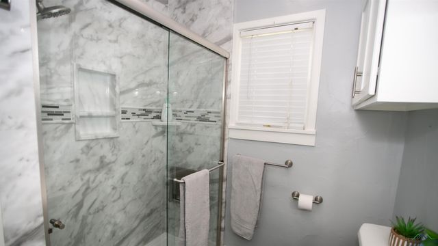 216 W Austin St, Jefferson, TX 75657
